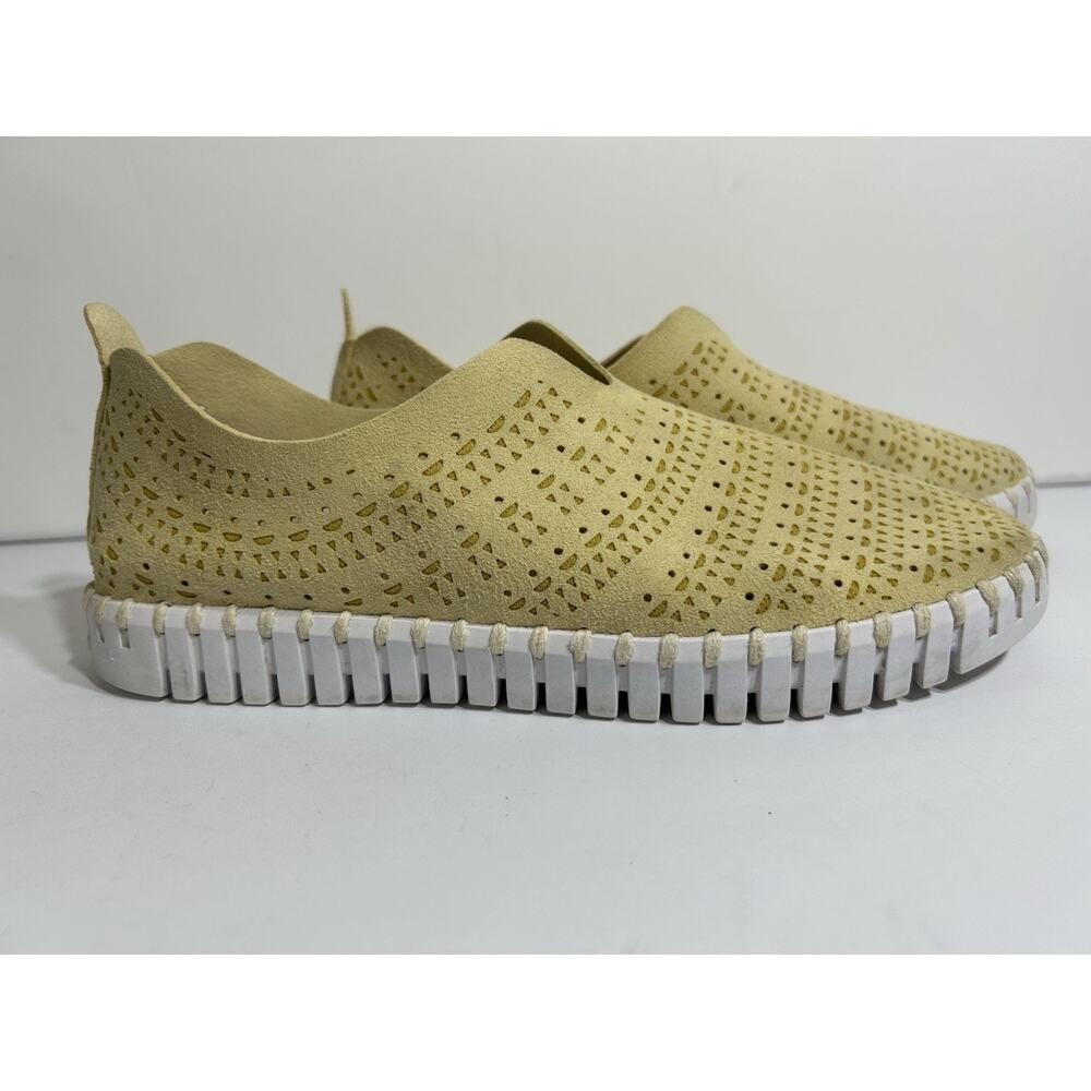 Ilse Jacobsen Perforated Slip-On Tulip Flats Size 8.5-9 Double Cream Yellow